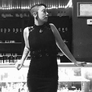 Meet your Posher, Carissa